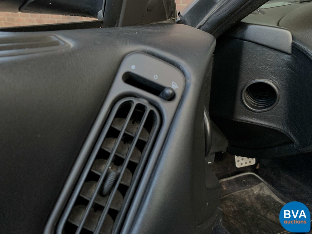 Aston Martin DB7 5.9 V12 Vantage Cabriolet 420 PS 2002.