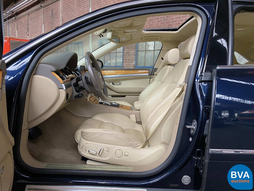 Audi A8 Lang 6.0 W12 Quattro Pro Line 450 PS 2006.