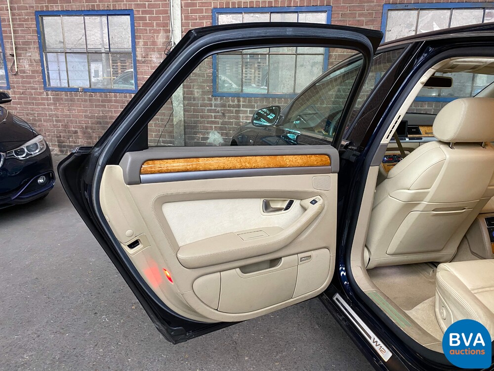 Audi A8 Lang 6.0 W12 Quattro Pro Line 450 PS 2006.