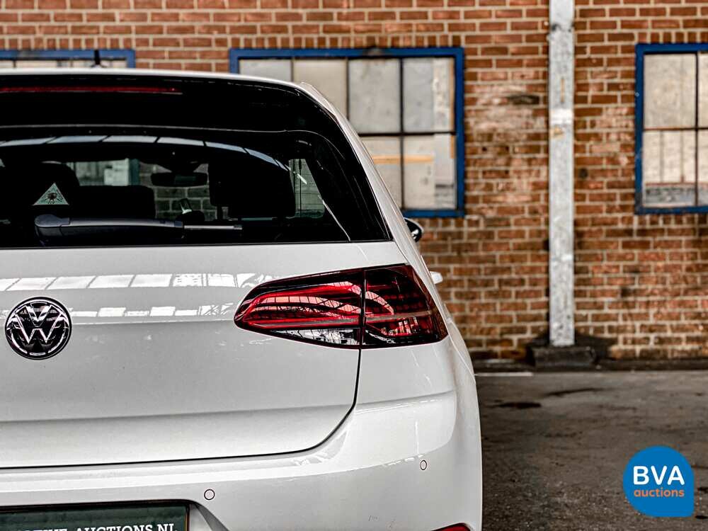 Volkswagen Golf GTI2.0 TSI Performance 245 PS 2020 FACELIFT, K-876-HF.