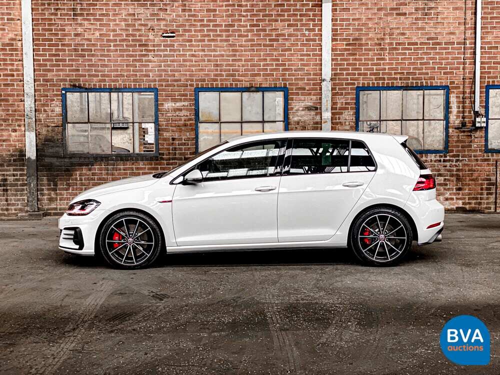 Volkswagen Golf GTI2.0 TSI Performance 245 PS 2020 FACELIFT, K-876-HF.