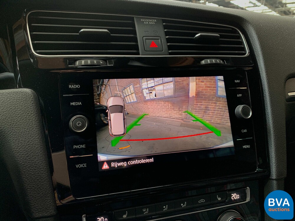 Volkswagen Golf GTI2.0 TSI Performance 245 PS 2020 FACELIFT, K-876-HF.