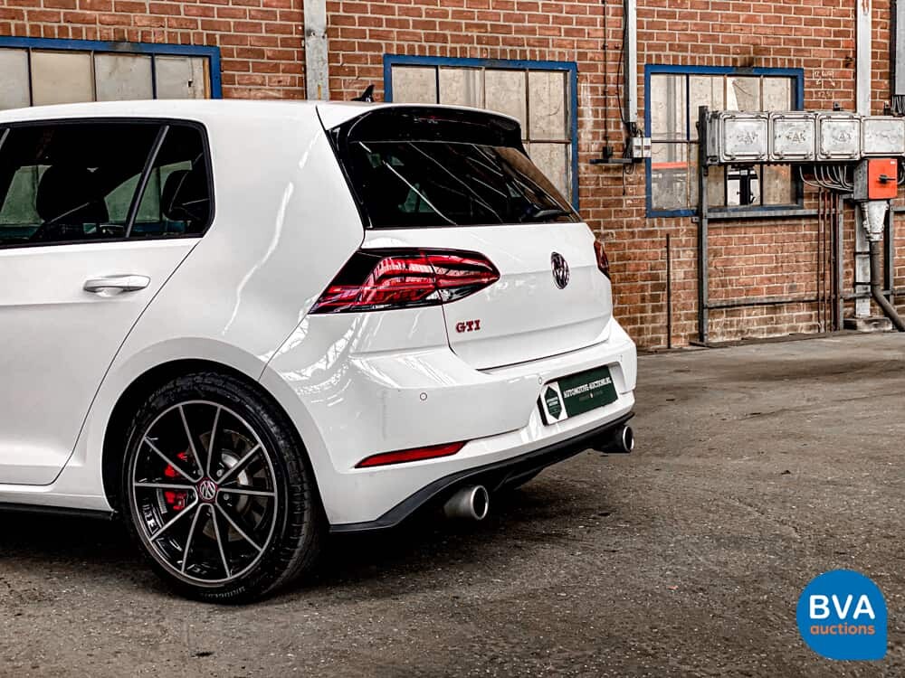 Volkswagen Golf GTI2.0 TSI Performance 245 PS 2020 FACELIFT, K-876-HF.