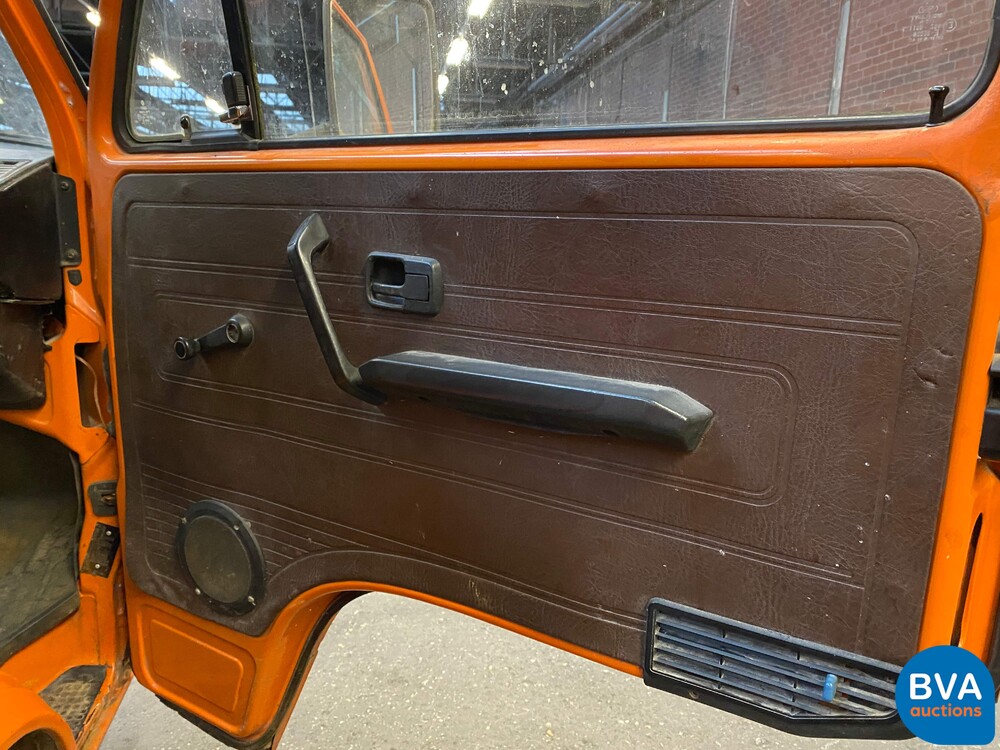 Volkswagen T3 Caravelle CL 75 PS Transporter 1984.