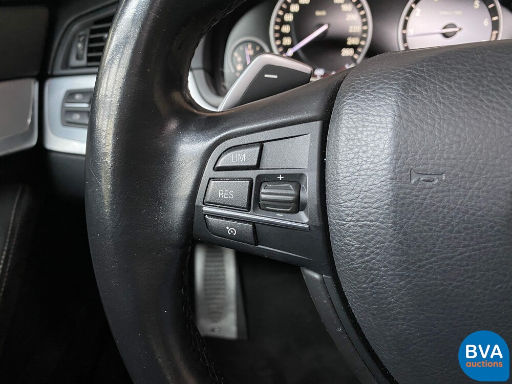 BMW 528i Limousine M-Sport 245 PS 5er 2013 ORG-NL, 2-SFB-50.