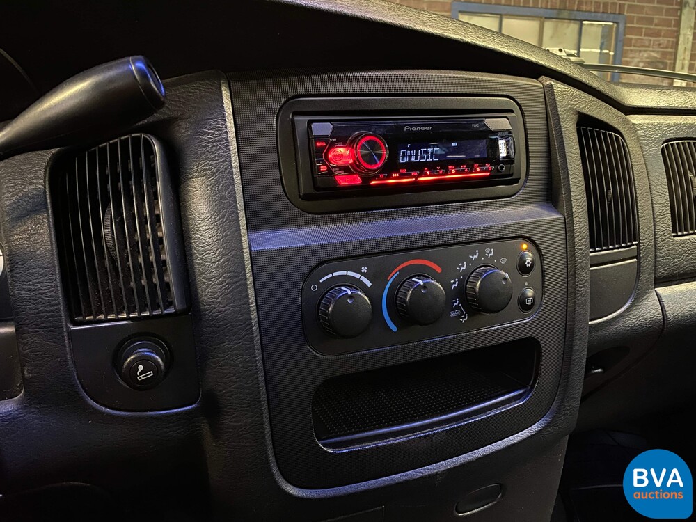 Ausweichen Ram 5.9 V8 1500 245 PS 2002.