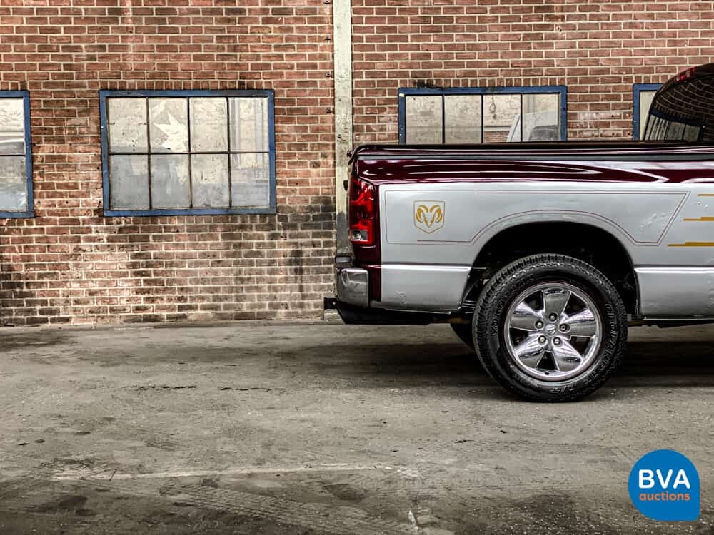 Ausweichen Ram 5.9 V8 1500 245 PS 2002.