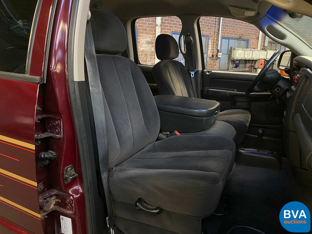 Ausweichen Ram 5.9 V8 1500 245 PS 2002.