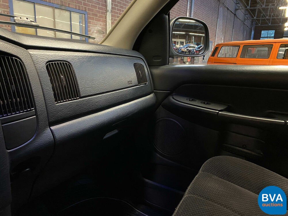 Ausweichen Ram 5.9 V8 1500 245 PS 2002.