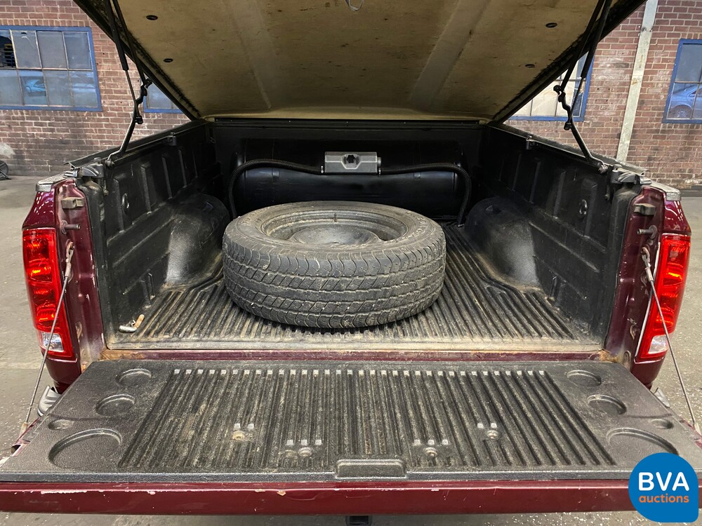 Ausweichen Ram 5.9 V8 1500 245 PS 2002.