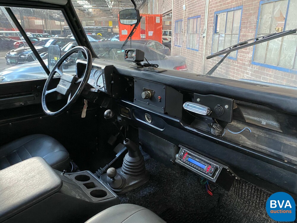 Land Rover Defender 2.5 110 68 PS 1986, 53-ZFV-1.