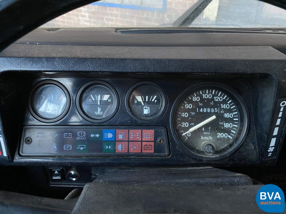 Land Rover Defender 2.5 110 68 PS 1986, 53-ZFV-1.