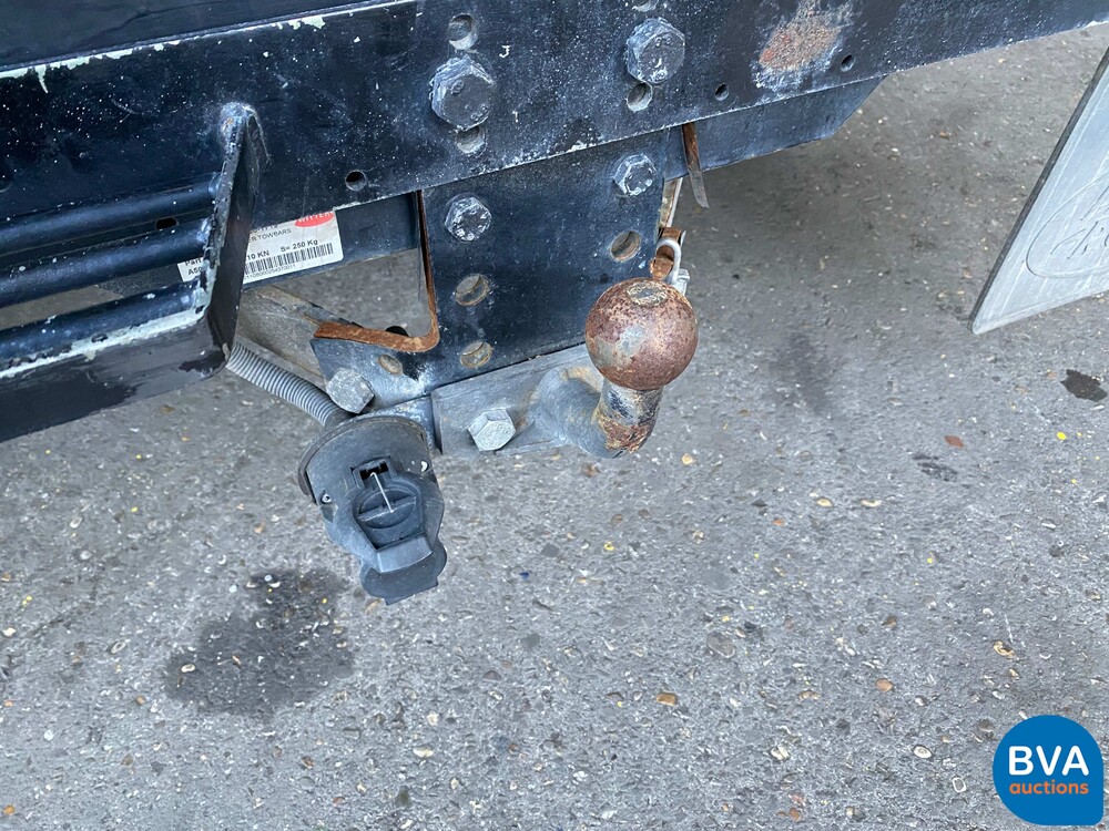 Land Rover Defender 2.5 110 68 PS 1986, 53-ZFV-1.