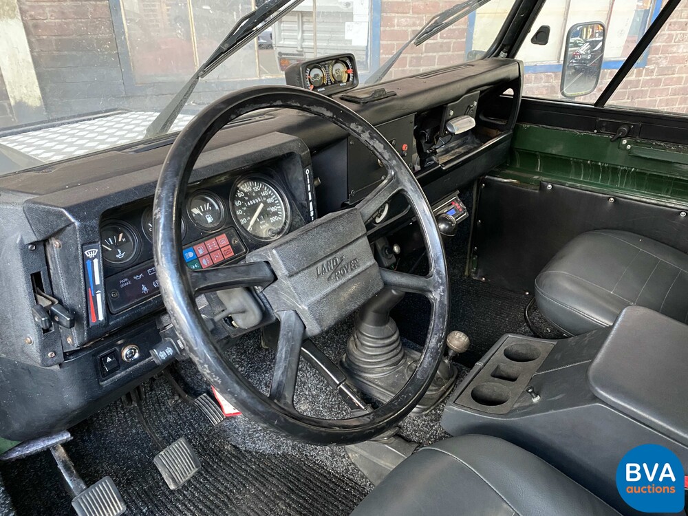 Land Rover Defender 2.5 110 68 PS 1986, 53-ZFV-1.