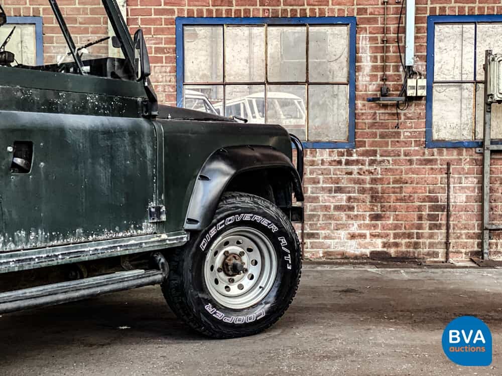 Land Rover Defender 2.5 110 68 PS 1986, 53-ZFV-1.