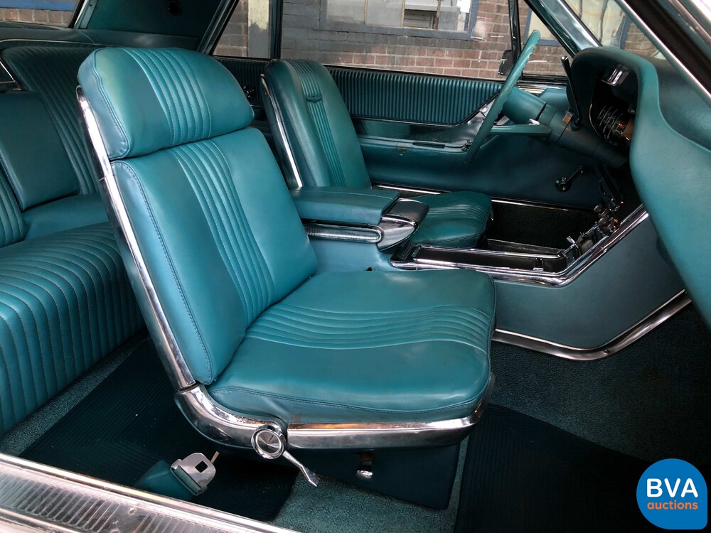 Ford Thunderbird 6.2 V8 314 PS 1965, DZ-87-06.