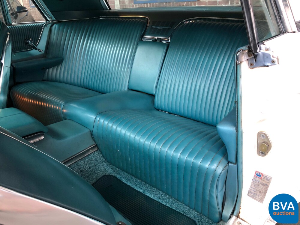 Ford Thunderbird 6.2 V8 314 PS 1965, DZ-87-06.