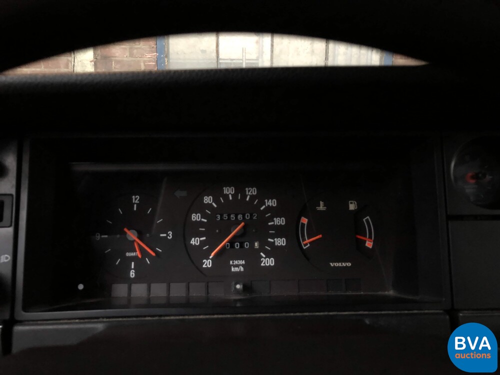 Volvo 240 Polar 2.3i 113 PS 1993, HB-ZN-05.