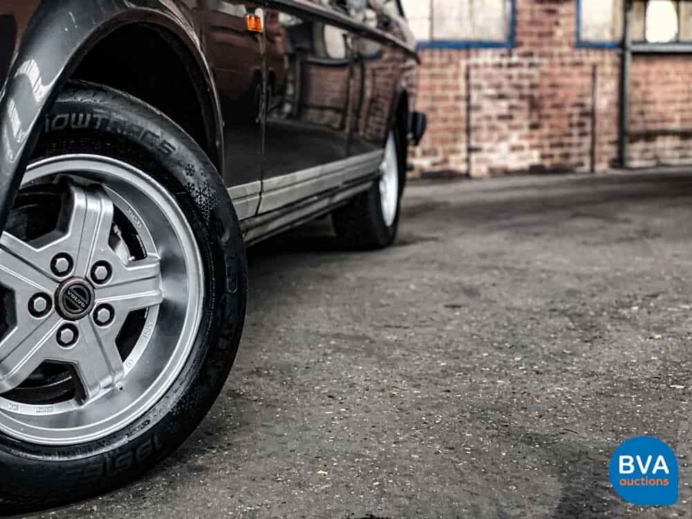 Volvo 240 Polar 2.3i 113 PS 1993, HB-ZN-05.