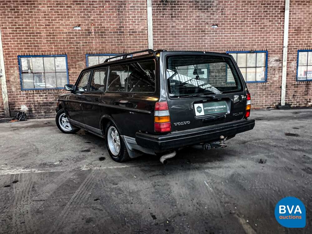 Volvo 240 Polar 2.3i 113 PS 1993, HB-ZN-05.