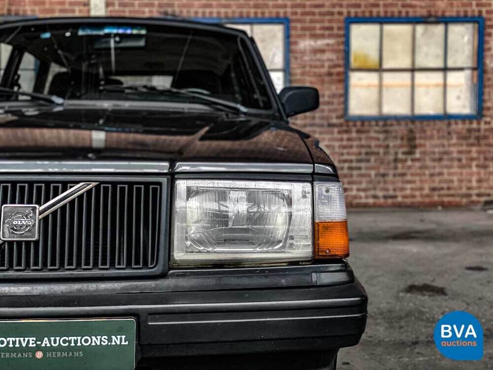 Volvo 240 Polar 2.3i 113 PS 1993, HB-ZN-05.