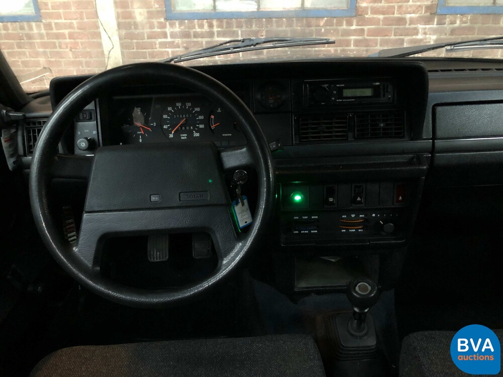 Volvo 240 Polar 2.3i 113 PS 1993, HB-ZN-05.