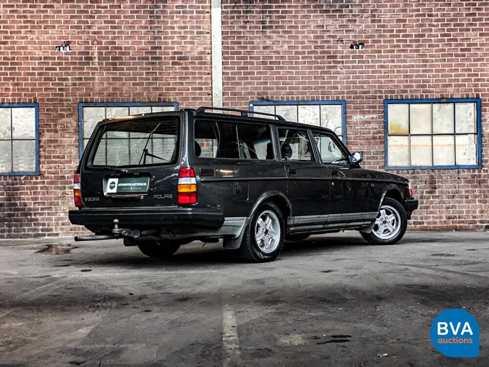 Volvo 240 Polar 2.3i 113 PS 1993, HB-ZN-05.