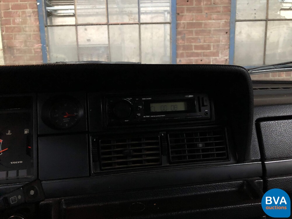 Volvo 240 Polar 2.3i 113 PS 1993, HB-ZN-05.