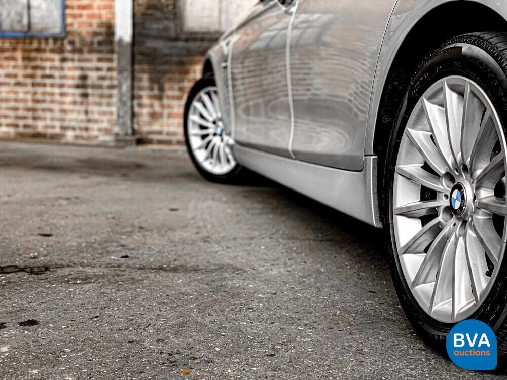 BMW 523i Touring 5er 204 PS 2010, GB-549-J.