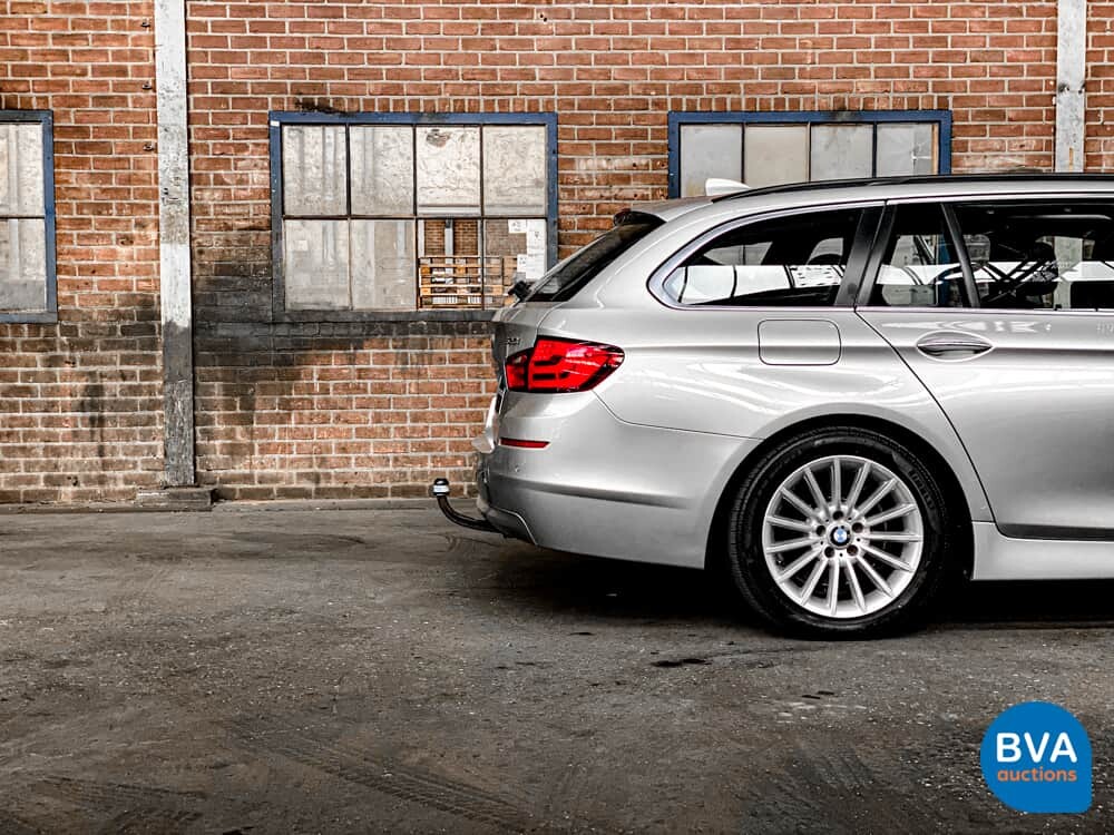 BMW 523i Touring 5er 204 PS 2010, GB-549-J.