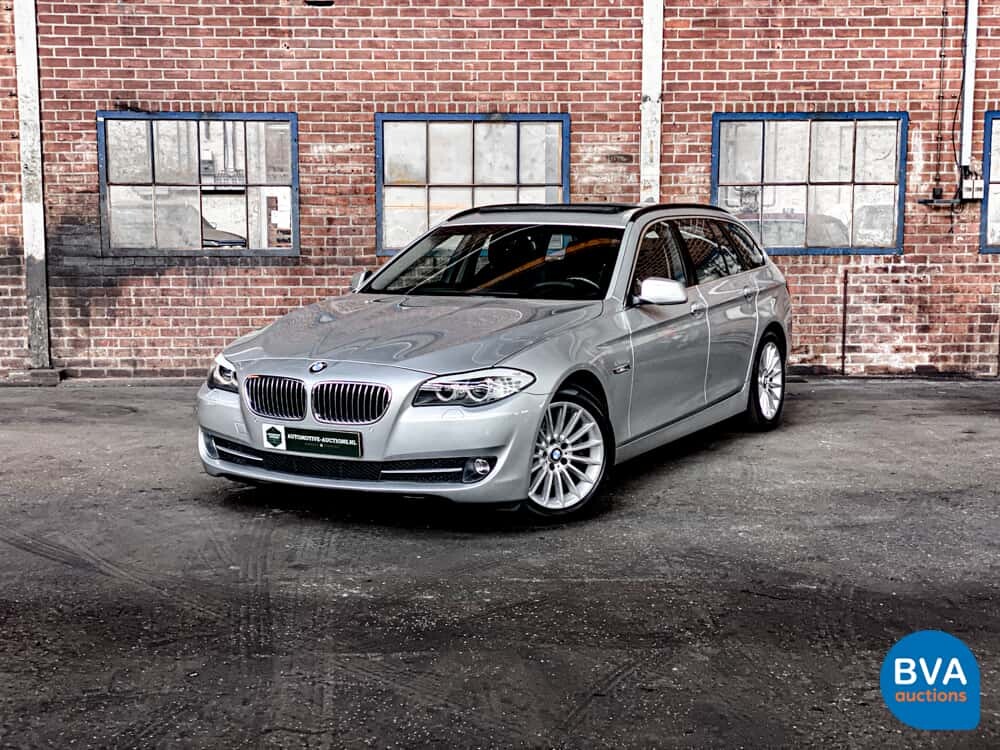 BMW 523i Touring 5er 204 PS 2010, GB-549-J.
