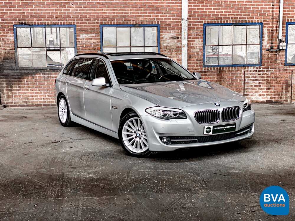 BMW 523i Touring 5er 204 PS 2010, GB-549-J.