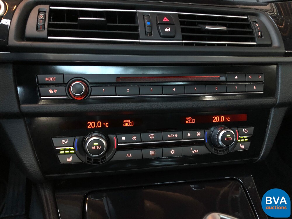 BMW 523i Touring 5er 204 PS 2010, GB-549-J.