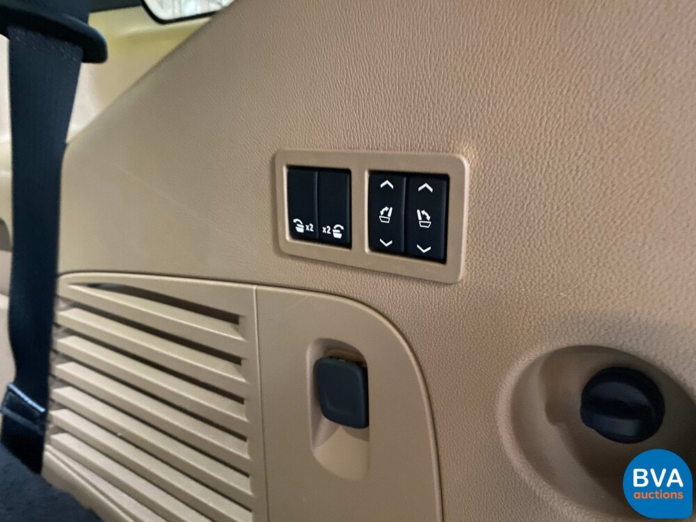 Cadillac-Eskalade 6.2 V8 Platinum 8-Personen 426 PS 2018, J-730-HK.