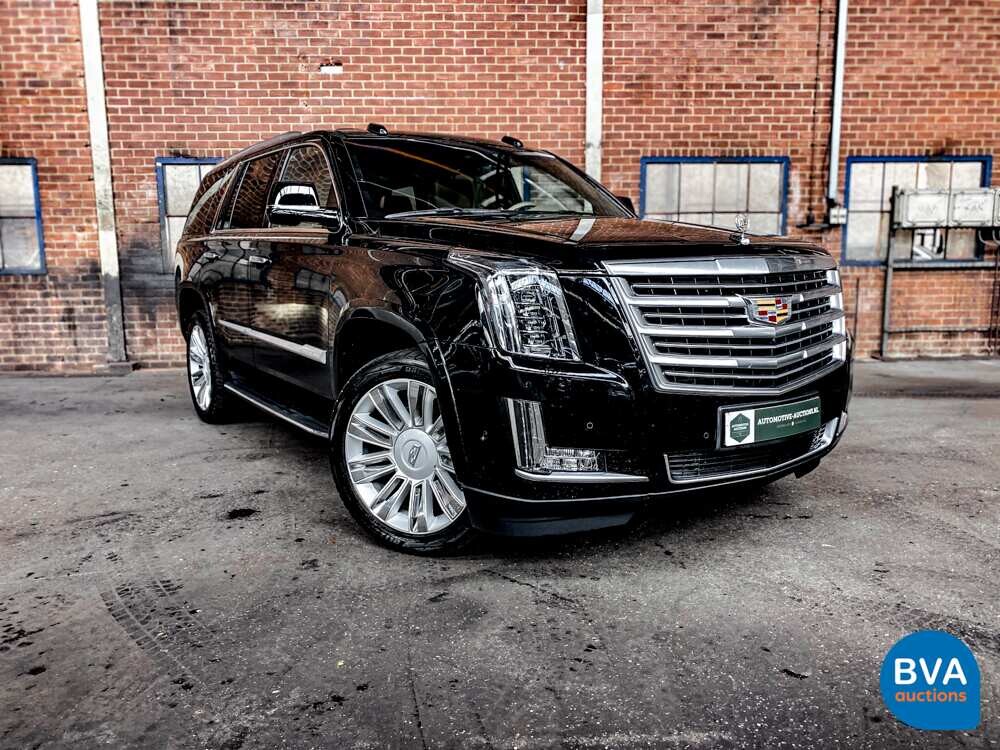 Cadillac-Eskalade 6.2 V8 Platinum 8-Personen 426 PS 2018, J-730-HK.