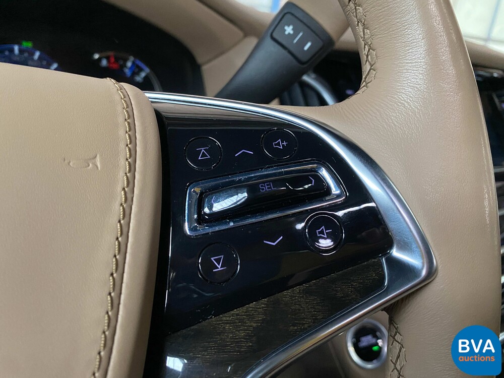 Cadillac-Eskalade 6.2 V8 Platinum 8-Personen 426 PS 2018, J-730-HK.