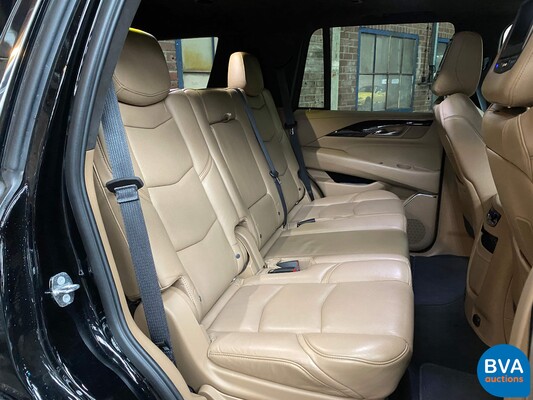 Cadillac Escalade 6.2 V8 Platinum 8-Person 426hp 2018, J-730-HK.