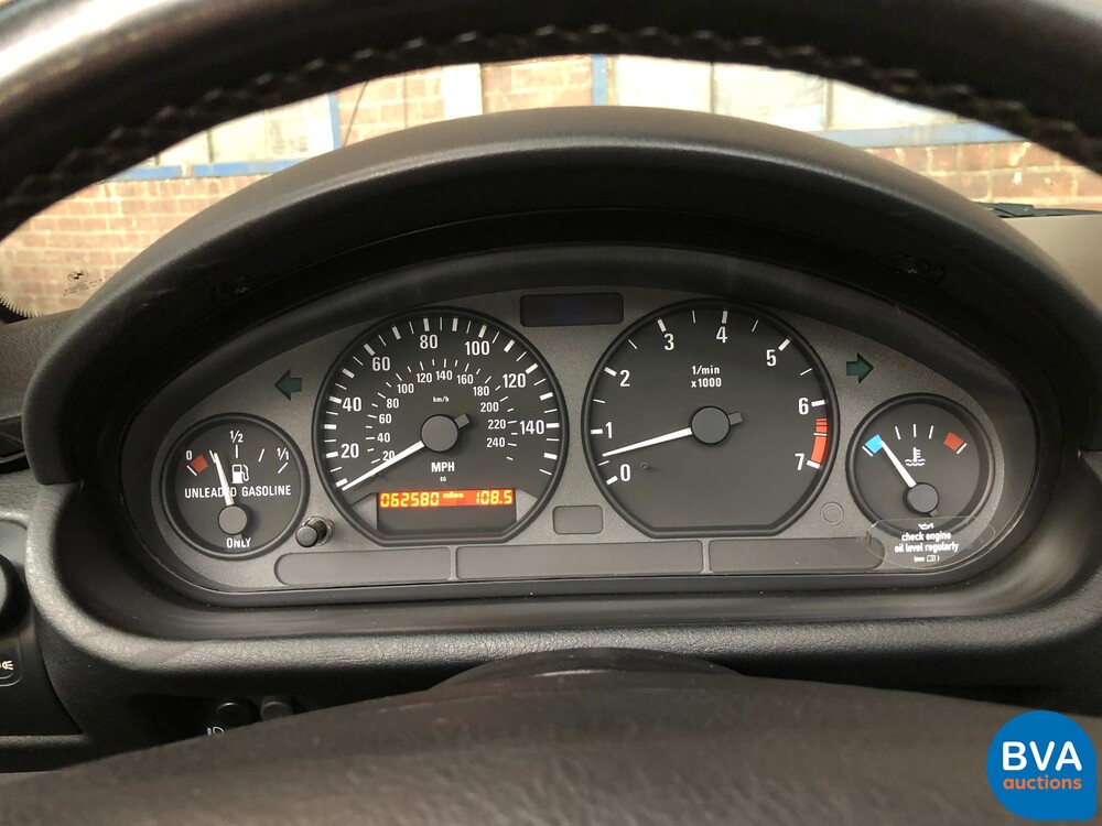 BMW Z3 2.8i 192pk Schaltgetriebe -YOUNGTIMER-.