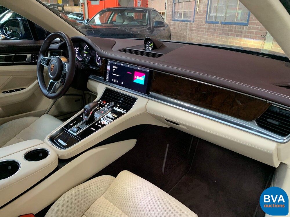 Porsche Panamera 4 E-Hybrid Executive (LWB) Sportchrono 462pk 2.9 V6 2017 -Org NL-, PG-784-J.