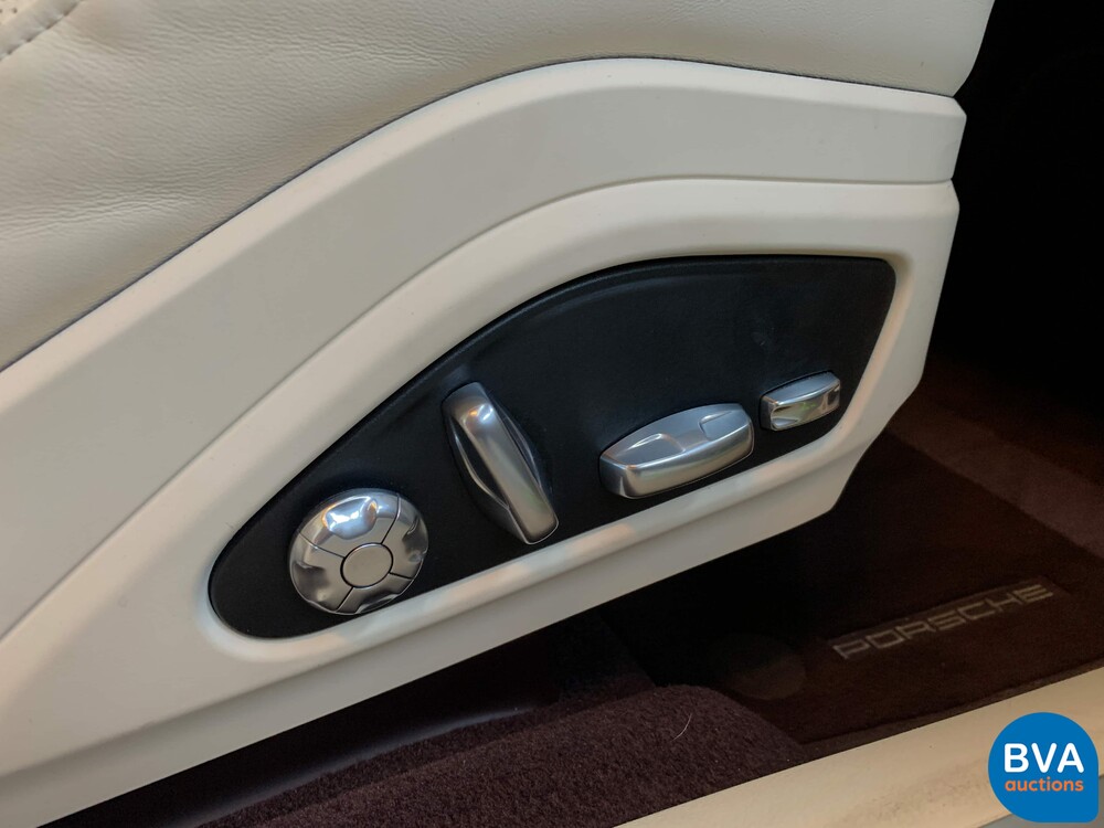 Porsche Panamera 4 E-Hybrid Executive (LWB) Sportchrono 462pk 2.9 V6 2017 -Org NL-, PG-784-J.