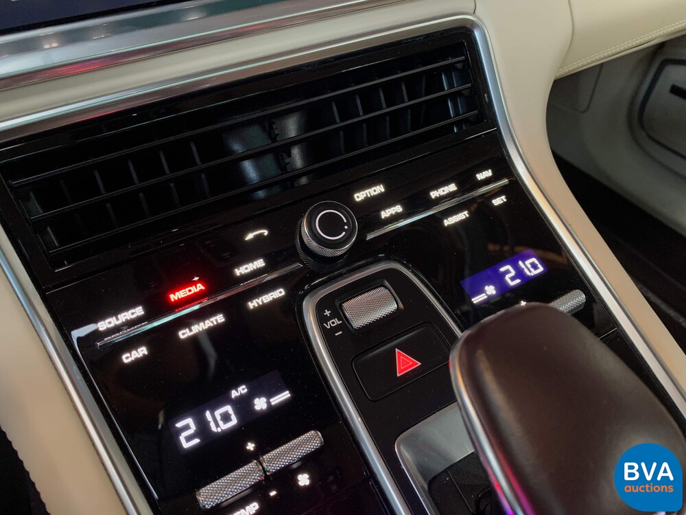Porsche Panamera 4 E-Hybrid Executive (LWB) Sportchrono 462pk 2.9 V6 2017 -Org NL-, PG-784-J.