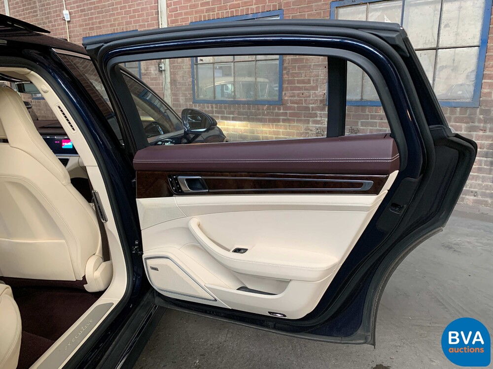 Porsche Panamera 4 E-Hybrid Executive (LWB) Sportchrono 462pk 2.9 V6 2017 -Org NL-, PG-784-J.