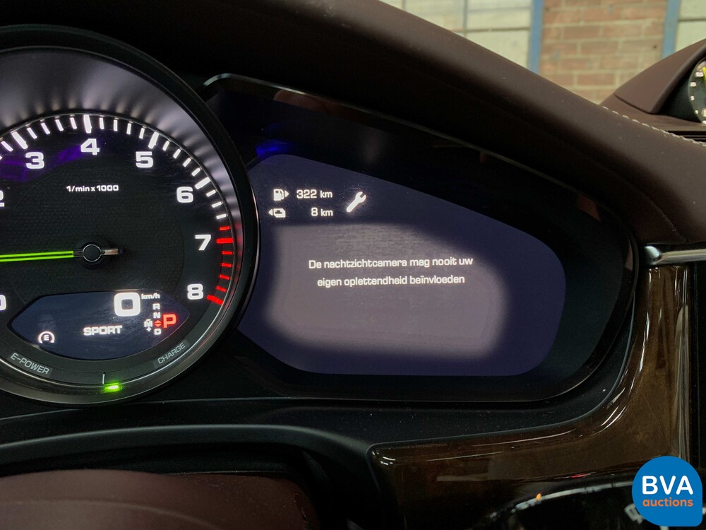 Porsche Panamera 4 E-Hybrid Executive (LWB) Sportchrono 462pk 2.9 V6 2017 -Org NL-, PG-784-J.
