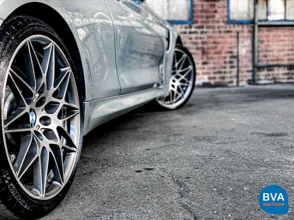 BMW M4 Coupé M-Sport 431 PS 4-Serie 2016.