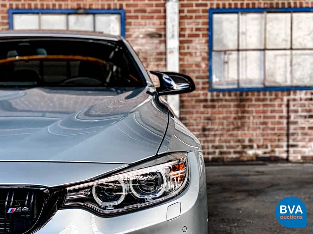 BMW M4 Coupé M-Sport 431 PS 4-Serie 2016.