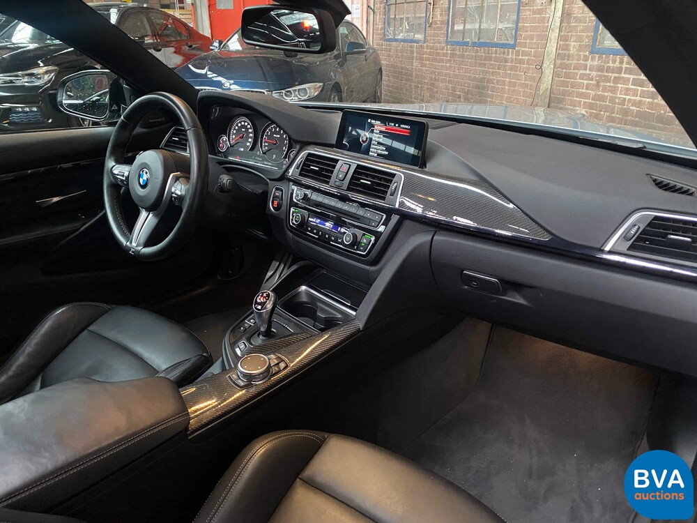 BMW M4 Coupé M-Sport 431 PS 4-Serie 2016.