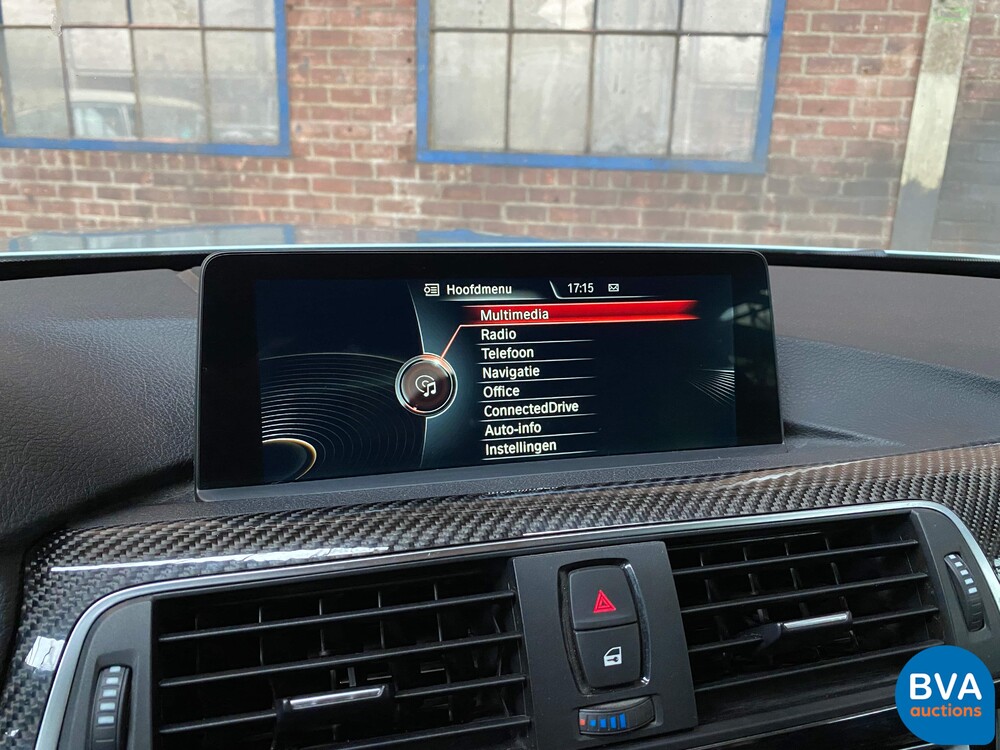 BMW M4 Coupé M-Sport 431 PS 4-Serie 2016.