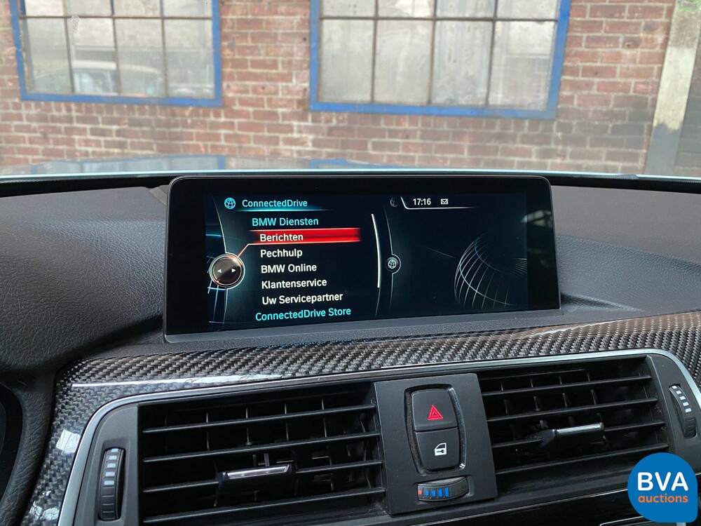 BMW M4 Coupé M-Sport 431 PS 4-Serie 2016.