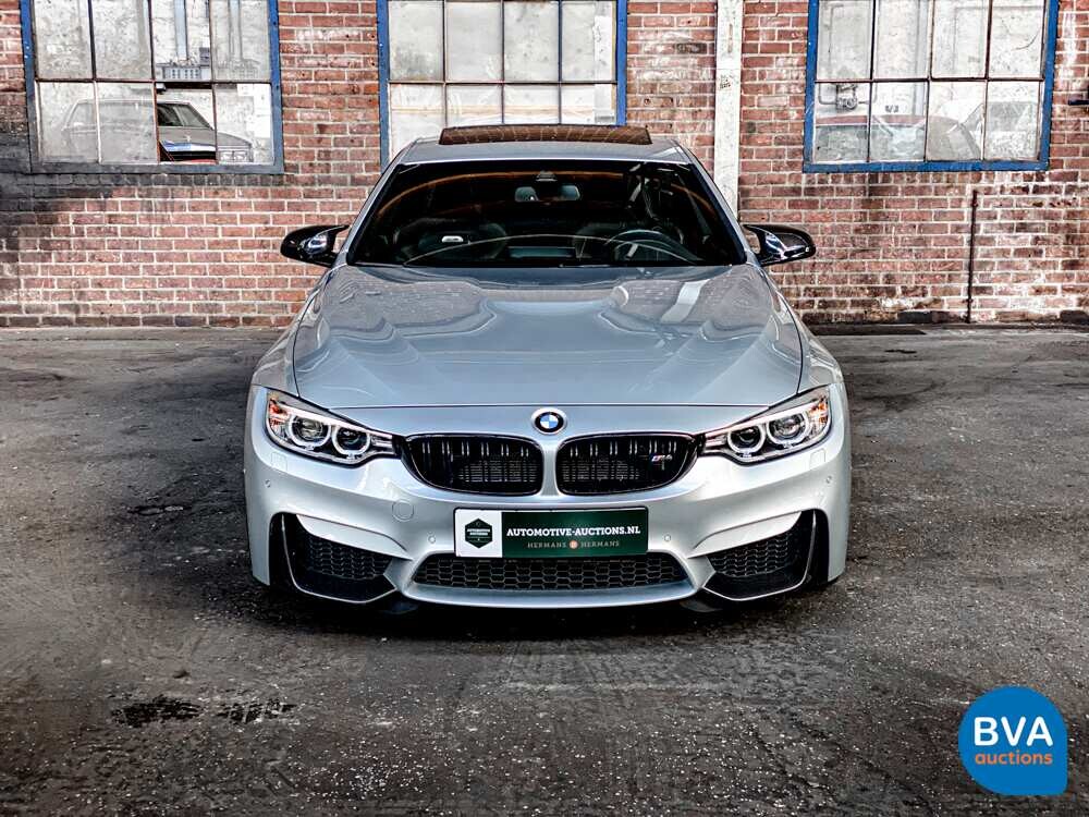 BMW M4 Coupé M-Sport 431 PS 4-Serie 2016.