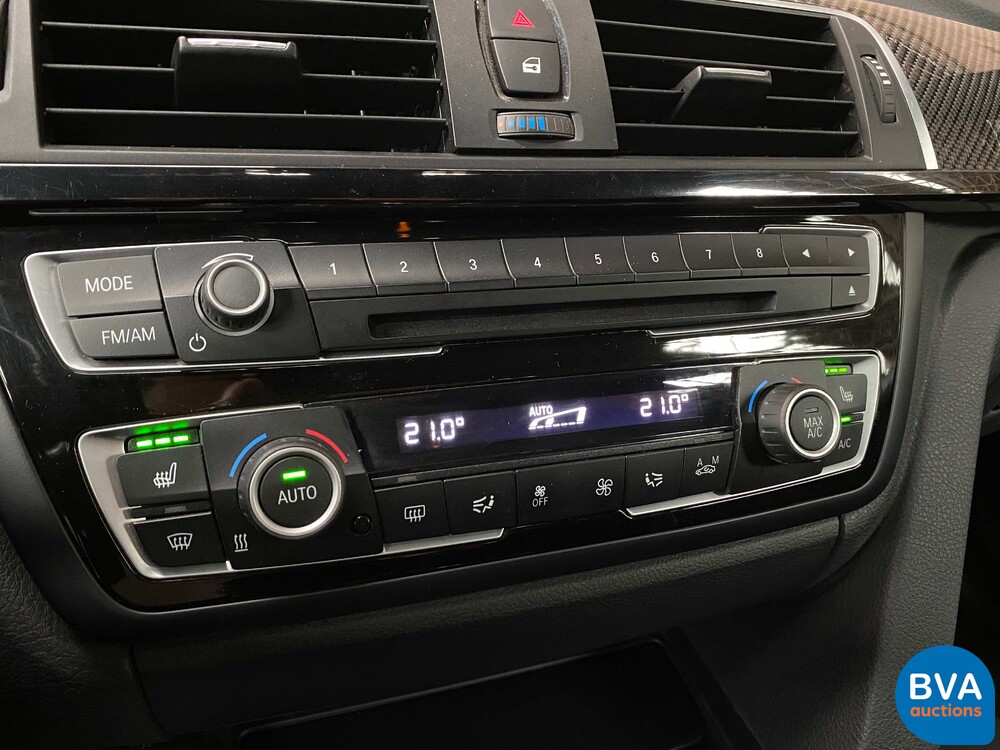 BMW M4 Coupé M-Sport 431 PS 4-Serie 2016.